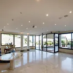 Sakura 4* Τόρρε ντελ Γκρέκο