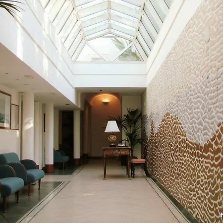 Sakura Otel