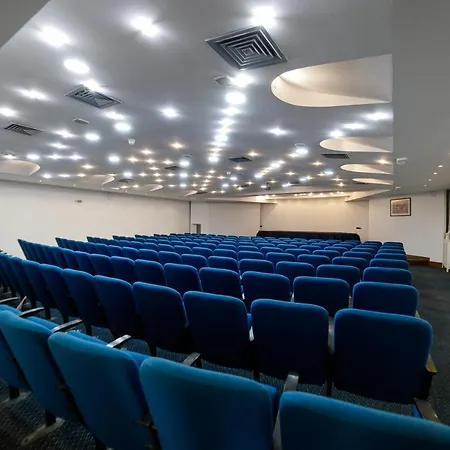 Hotel Sakura 4*