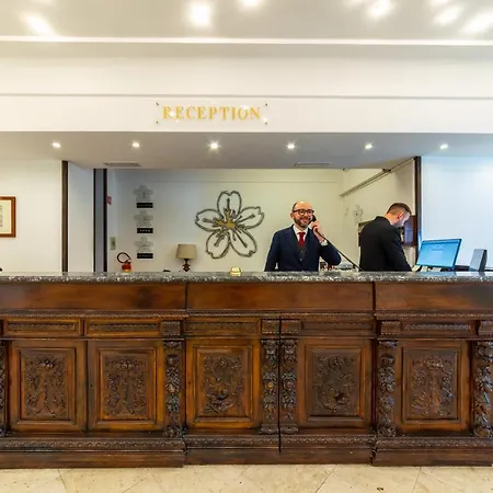 Sakura Hotel Torre del Greco