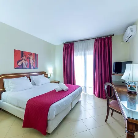 Sakura Hotel Torre del Greco