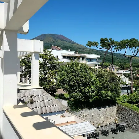 Sakura Hotel