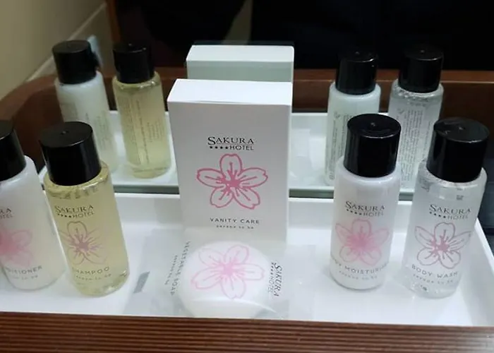 Sakura Hotel 4*